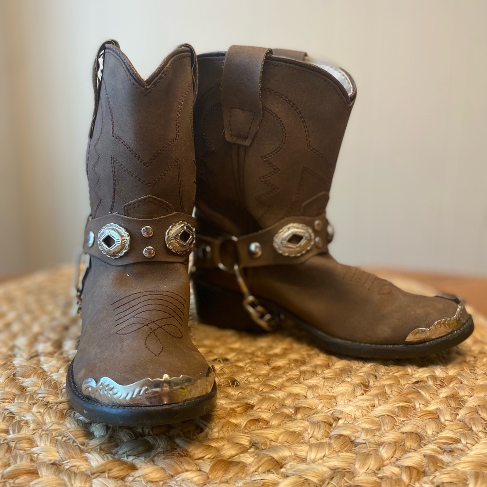 Vintage Old West Leather and Silver Jama Cowboy or Cowgirl Boots